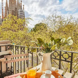  Apartamento Bbarcelona Sagrada Familia Garden